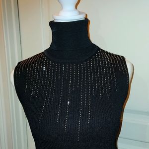 Versona NWT black medium sleeveless top